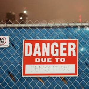 constr